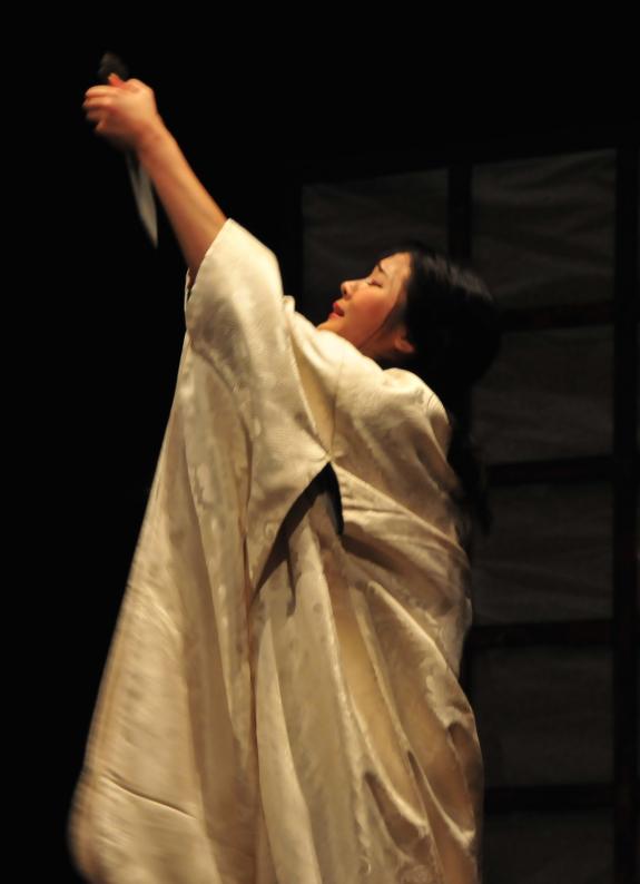 MADAMA BUTTERFLY - Dramma giapponese in tre atti di Giacomo Puccini, Libretto di Luigi Illica e Giuseppe Giocosa, dal dramma Madame Butterfly di David Belasco MADAMA BUTTERFLY - Dramma giapponese in tre atti di Giacomo Puccini, Libretto di Luigi Illica e Giuseppe Giocosa, dal dramma Madame Butterfly di David Belasco