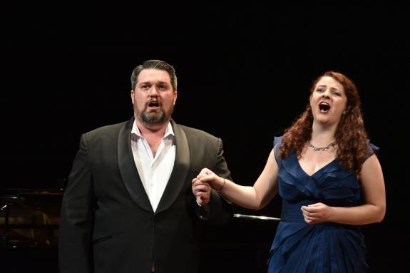 Gala de LA MUSICA LIRICA USA in ricordo degli amici Gilberto e Veronica. Gala de LA MUSICA LIRICA USA in ricordo degli amici Gilberto e Veronica.